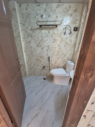 Bathroom in 2.5 BHK Apartment at Nirala Greenshire, Sector 2 Greater Noida – for Sale