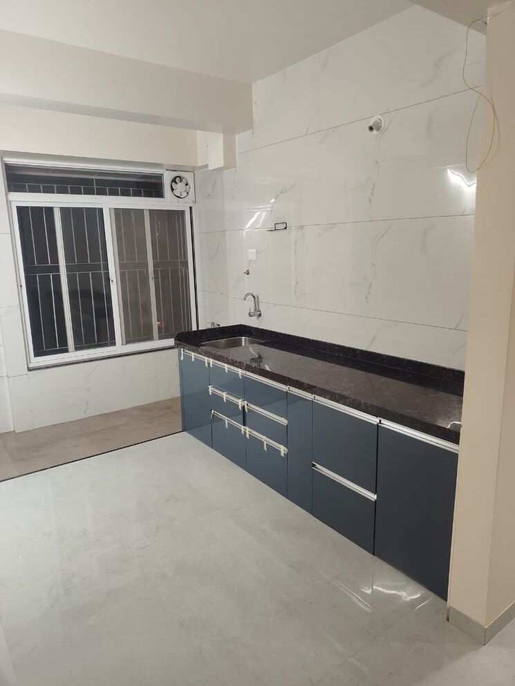 Kitchen, suvarnayug-loksangam-vihar 2 Bedroom 1050 Sq.Ft. Apartment In Aundh Pune 9600659