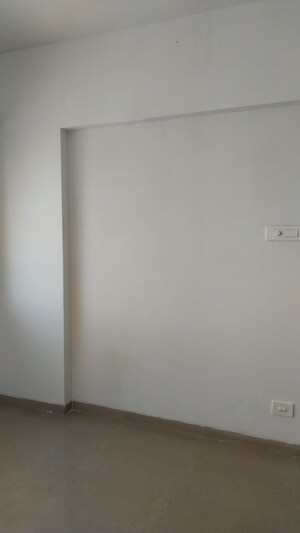 Room in 2 BHK Apartment at Pride Park Springs, Dhanori – for Sale