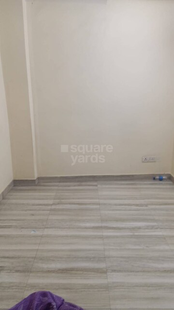 Room in 2 BHK Builder Floor at Rajpur Khurd Extension – for Rent