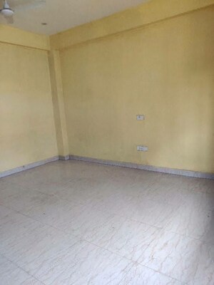 Room in 1.5 BHK Builder Floor at Sector 56 – for Rent