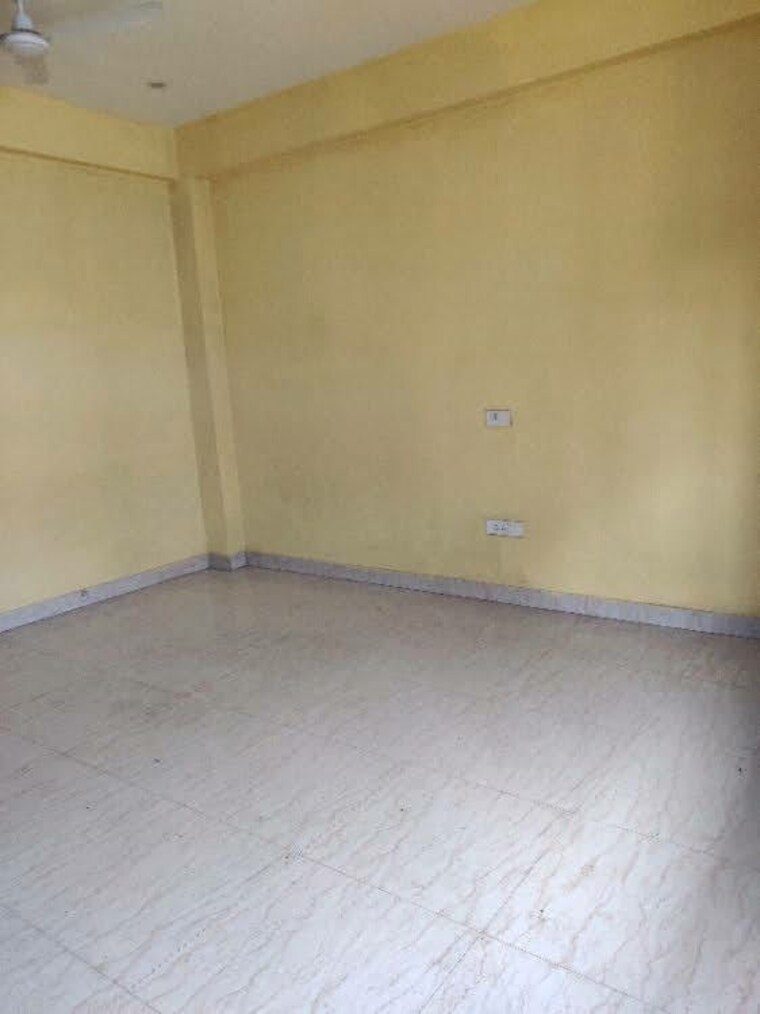 Room, sector 56 1.5 Bedroom 1200 Sq.Ft. Builder Floor In Sector 56 Gurgaon 9600851