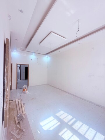 Room in 4 BHK Independent House at Sector 123 – for Sale