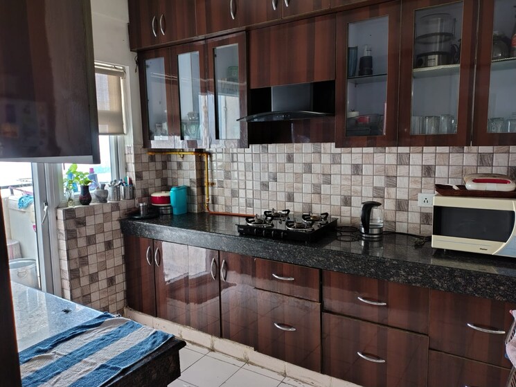 Kitchen, emaar-palm-gardens 3 Bedroom 1900 Sq.Ft. Apartment In Sector 83 Gurgaon 9601013