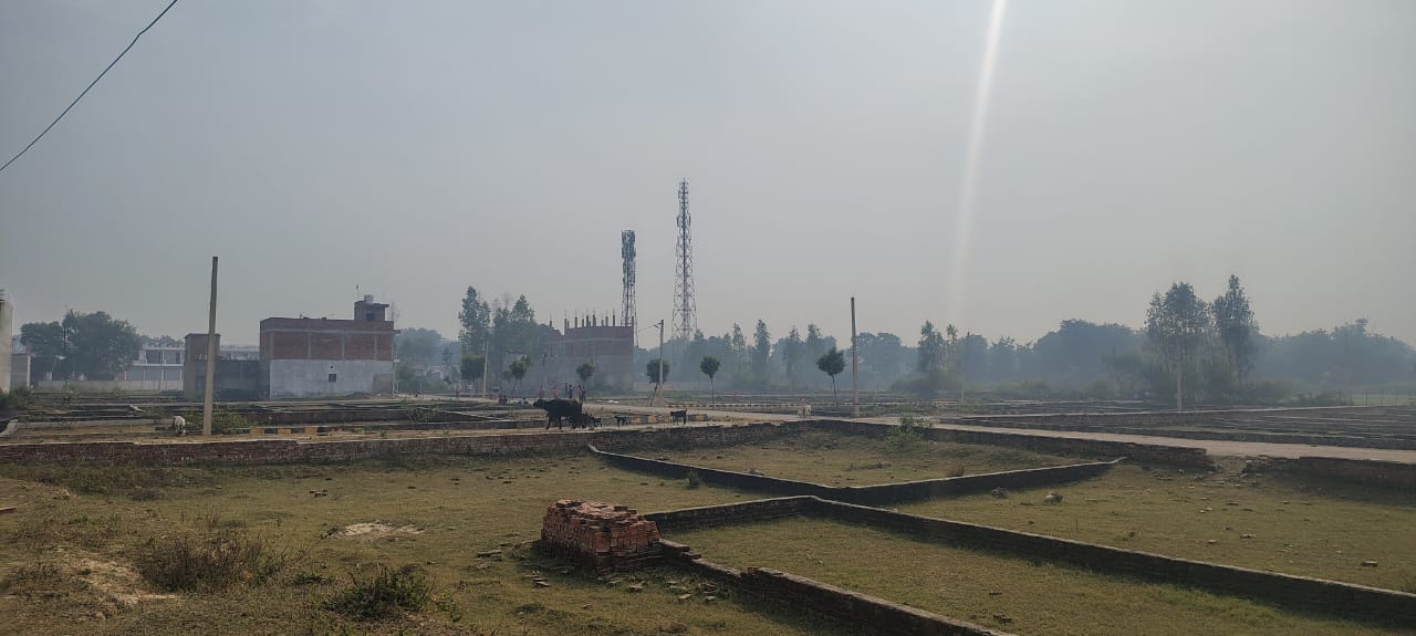 Plot For Sale in Raebareli Road
