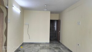Room in 2 BHK Apartment at Llyod Estate, Wadala – for Rent