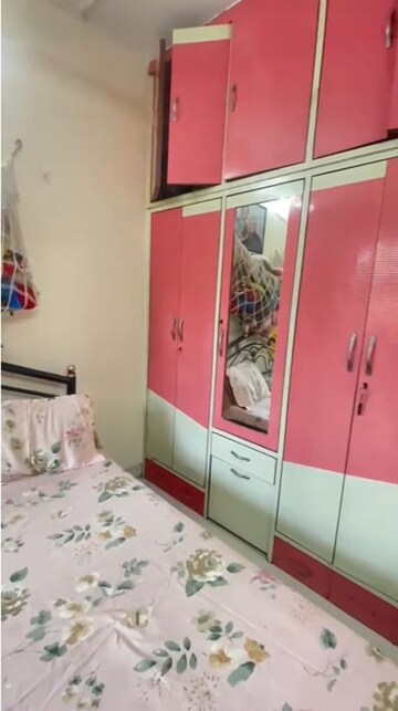 Bedroom in 2 BHK Apartment at Chembur – for Rent