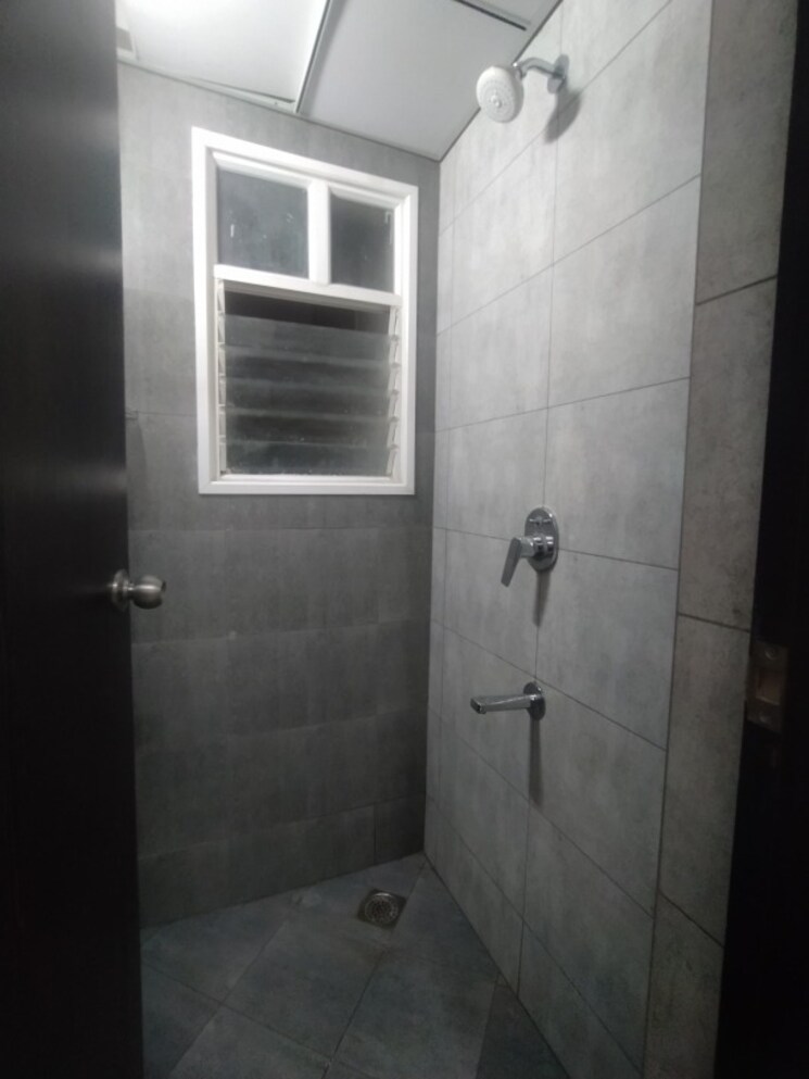 Bathroom, provident-park-square 1.5 Bedroom 750 Sq.Ft. Apartment In Kanakapura Road Bangalore 9601091