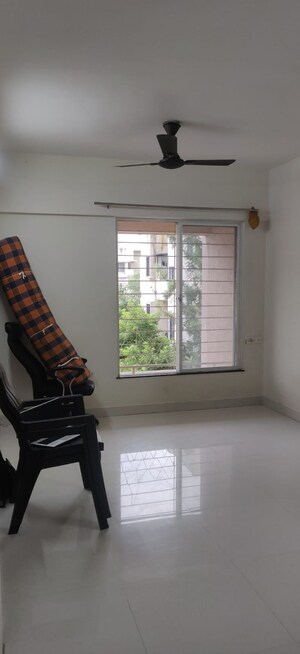 Room in 1 BHK Apartment at Wakad – for Rent