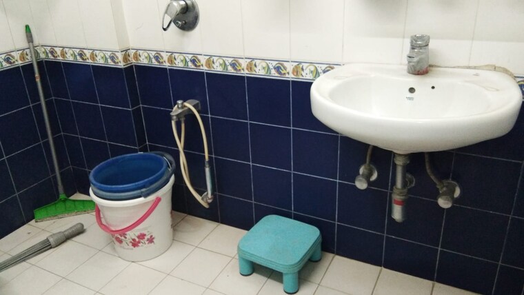 Bathroom, aristo-lloyds-estate 2 Bedroom 858 Sq.Ft. Apartment In Wadala East Mumbai 9601177