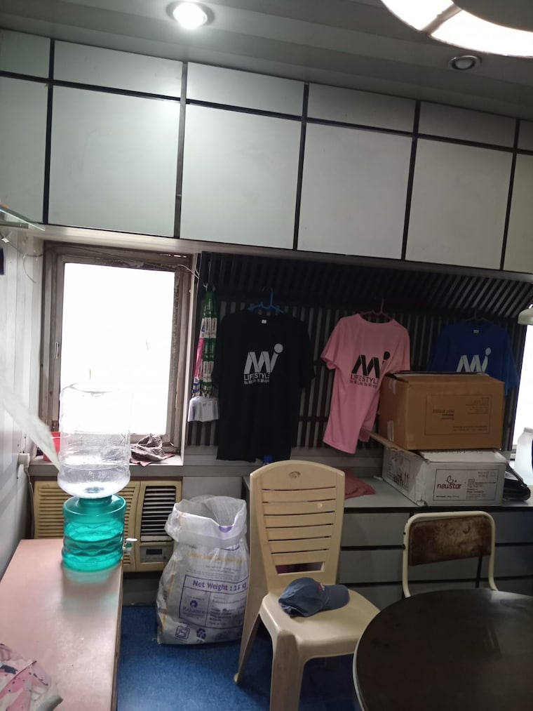 Team Area, dombivli east Commercial Office Space 250 Sq.Ft. In Dombivli East Thane 9601205