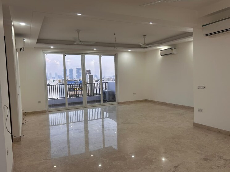 Room, puri-emerald-bay 3 Bedroom 2450 Sq.Ft. Apartment In Sector 104 Gurgaon 9601227