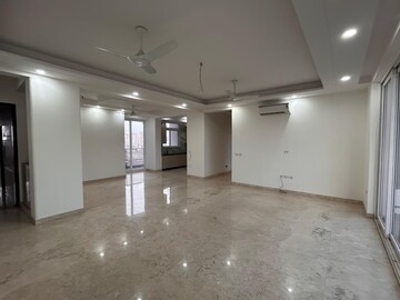 3 BHK Apartment For Rent in Puri Emerald Bay, Sector 104