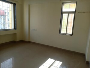 Room in 2 BHK Apartment at Kumar Padmalaya, Aundh – for Rent