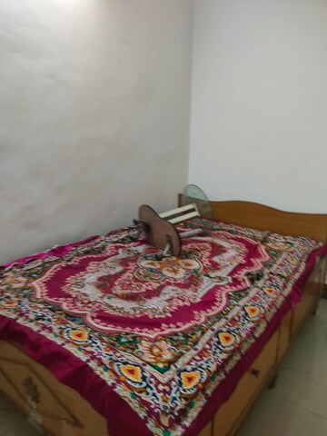 Bedroom in 3 BHK Apartment at BG Apartments, Aundh – for Rent