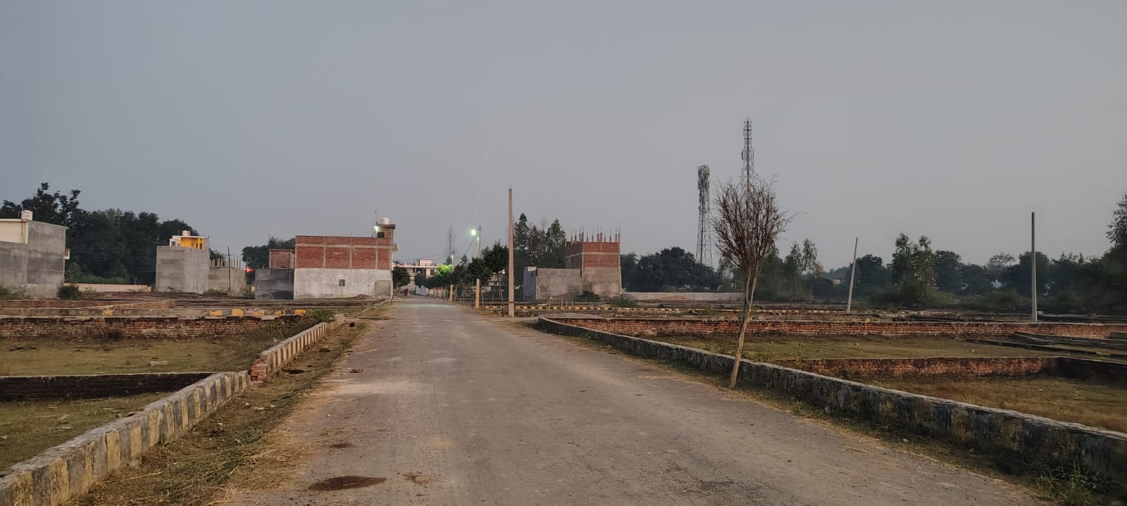 Plot For Sale in Plot On New Jail Road