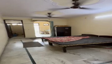 Living Room in 1 BHK Apartment at Patel Nagar – for Rent