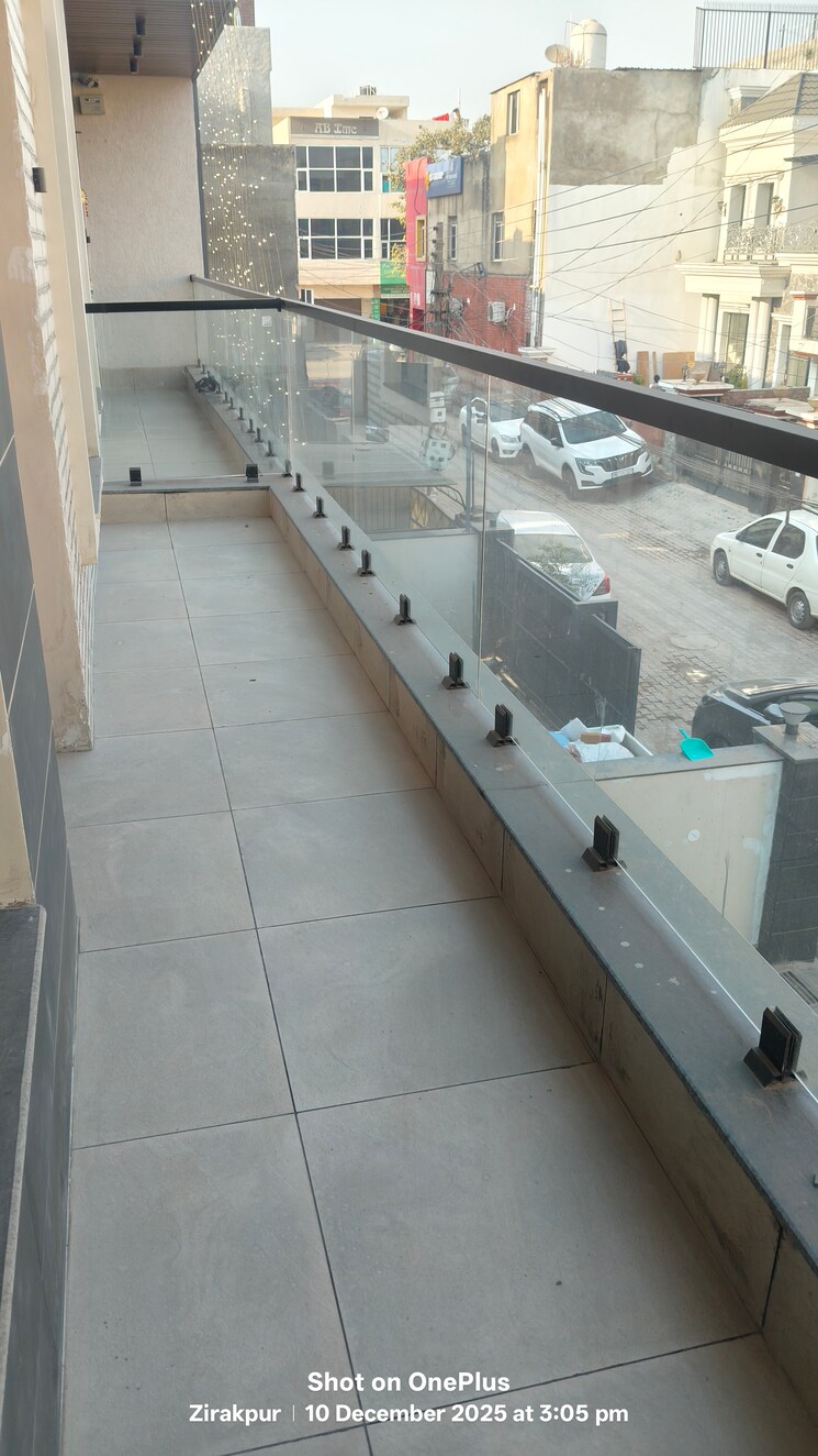 Balcony, dhakoli 6 Bedroom 213 Sq.Yd. Villa In Dhakoli Zirakpur 9601310