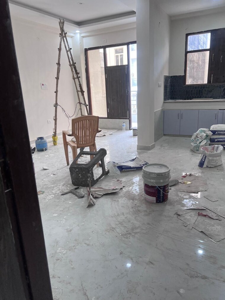  Parking, sector 100 2 Bedroom 1420 Sq.Ft. Builder Floor In Sector 100 Noida 9601327