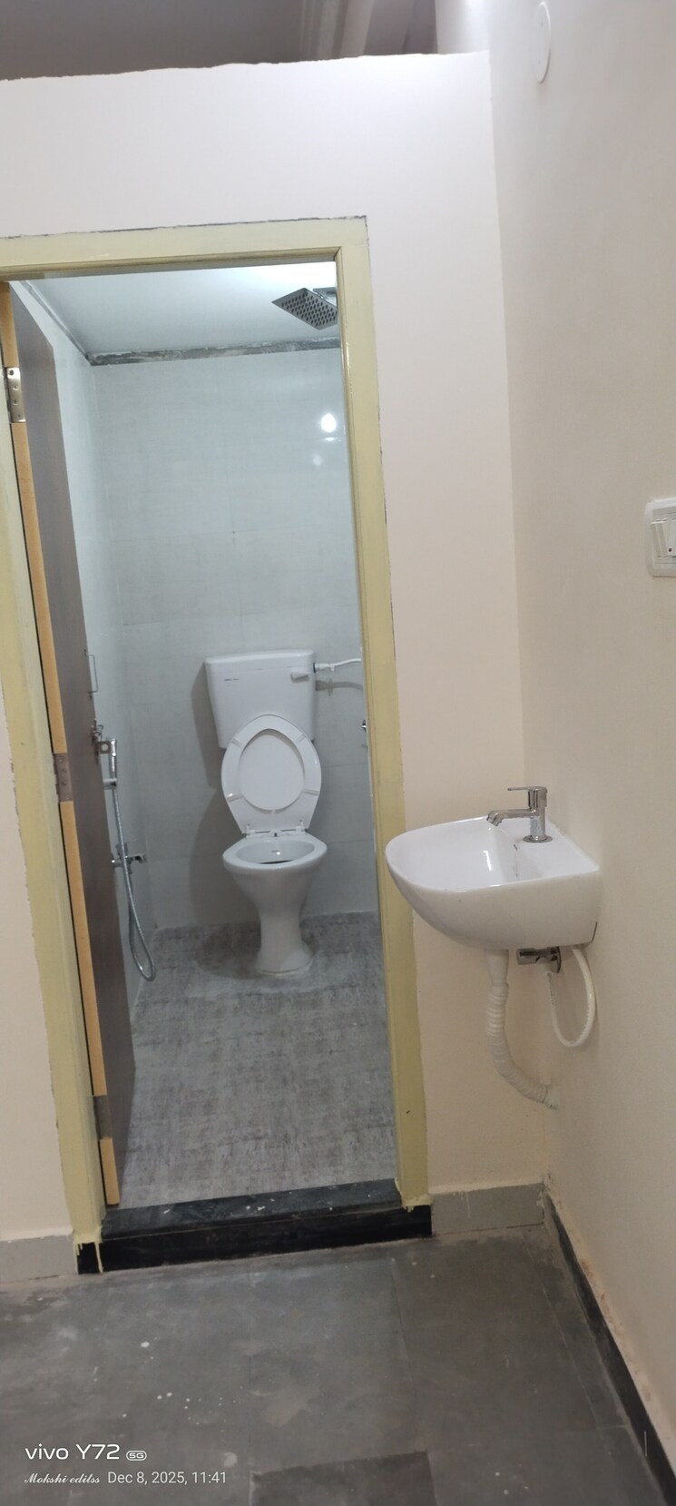 Master Bedroom, pavani-laxmi-nivas 1 RK 450 Sq.Ft. Apartment In Madhapur Hyderabad 9601359