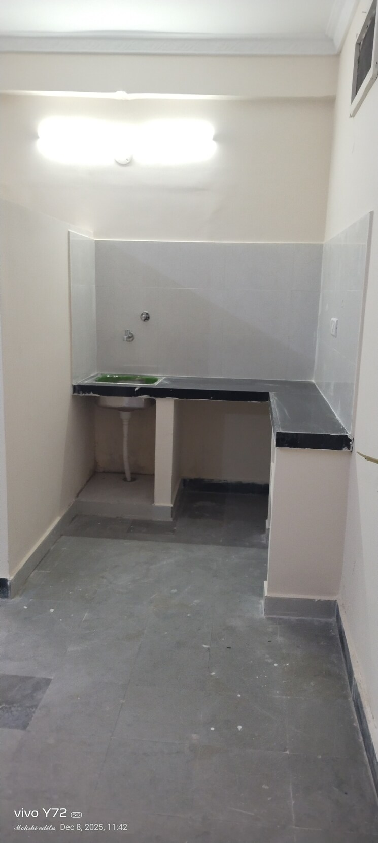 Master Bedroom, pavani-laxmi-nivas 1 RK 450 Sq.Ft. Apartment In Madhapur Hyderabad 9601359