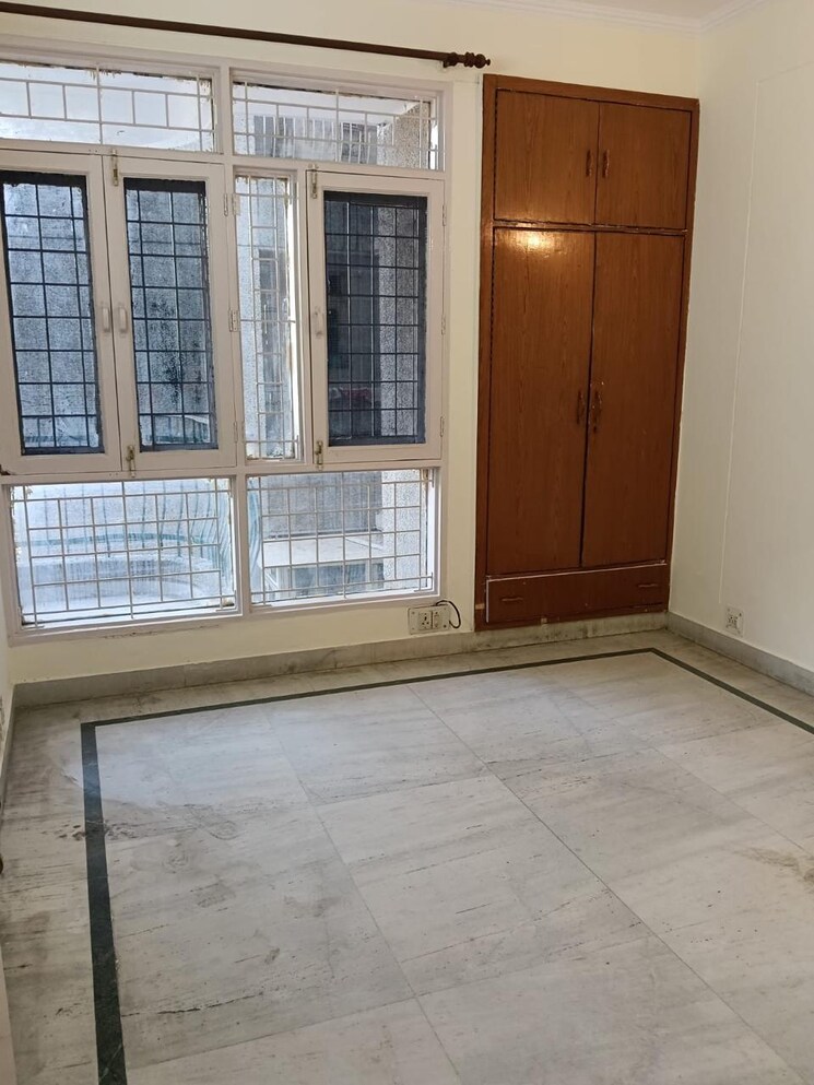 Room, awho-sujjan-vihar 3 Bedroom 1500 Sq.Ft. Apartment In Sector 43 Gurgaon 9601393