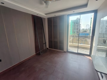 Room in 3 BHK Apartment at Anant Raj Ashok Estate, Sector 63a – for Rent