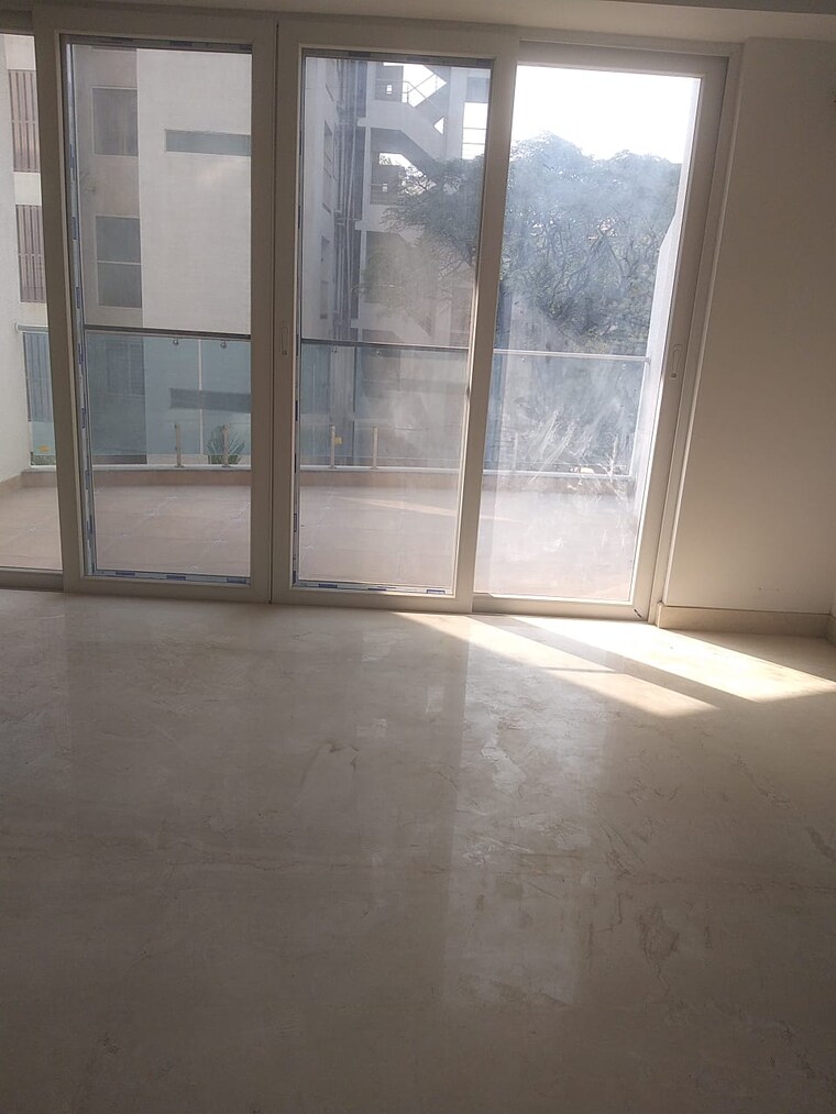 Bedroom, atur-salisbury-towers 4 Bedroom 3600 Sq.Ft. Builder Floor In Gultekdi Pune 9601653