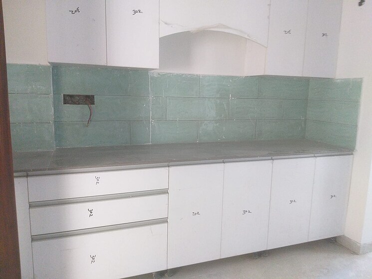 Kitchen/pantry, atur-salisbury-towers 4 Bedroom 3600 Sq.Ft. Builder Floor In Gultekdi Pune 9601653