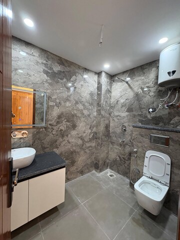 Master Bedroom in 3 BHK Builder Floor at Saket – for Rent