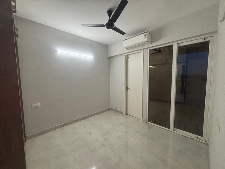 Room, signature-global-city 2 Bedroom 1216 Sq.Ft. Apartment In Sector 37d Gurgaon 9601479