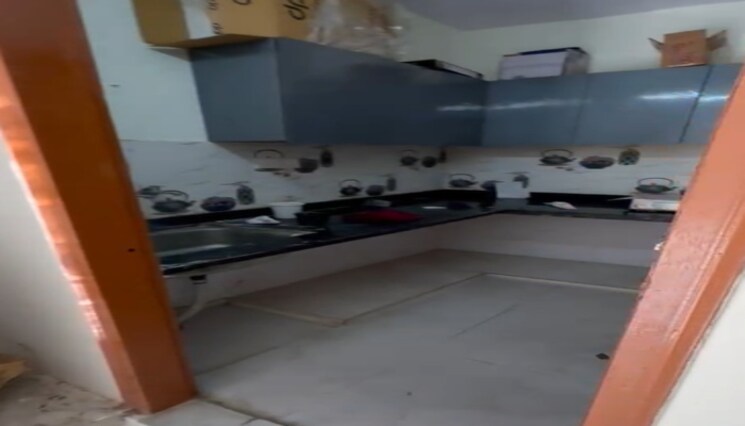 Kitchen, patel nagar 1 Bedroom 312 Sq.Ft. Apartment In Patel Nagar Delhi 9601553