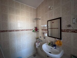 Attached Bathroom in 3 BHK Apartment at Sector 10 Dwarka – for Rent