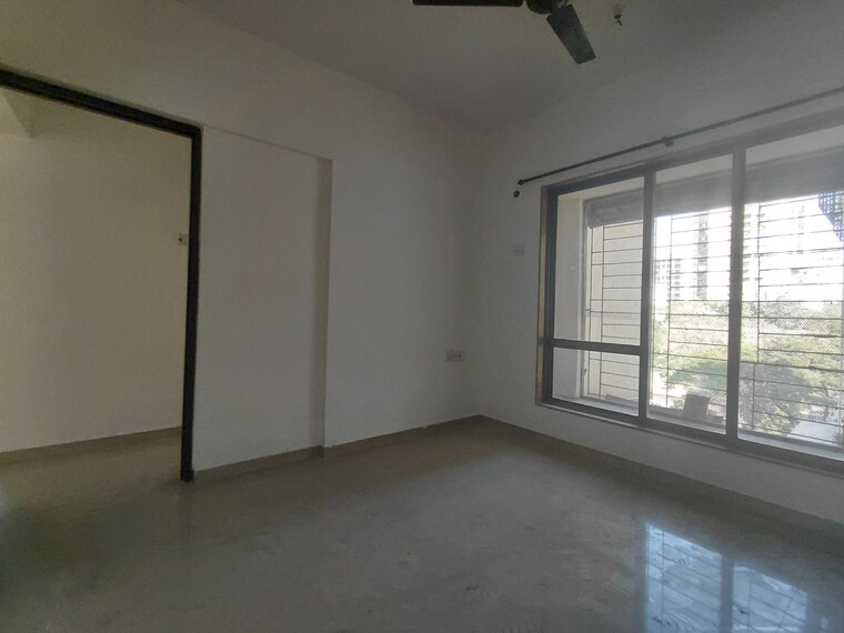 Room, ashok-enclave-malad-west 2 Bedroom 650 Sq.Ft. Apartment In Malad West Mumbai 9601652