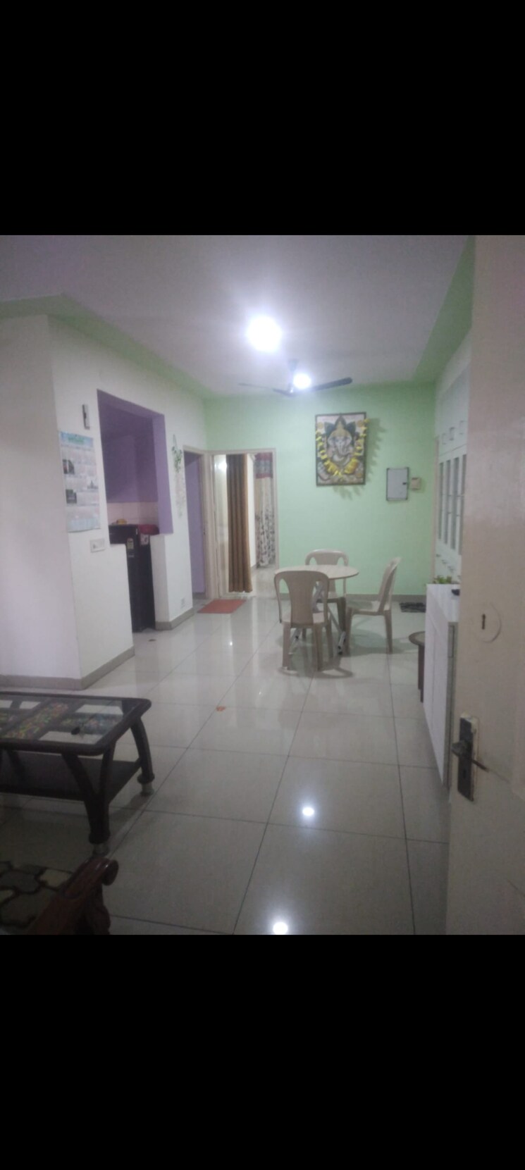 Master Bedroom, mahagun-mascot 2 Bedroom 1080 Sq.Ft. Apartment In Sain Vihar Ghaziabad 9601729