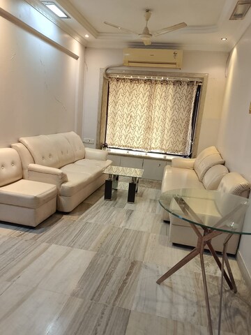 2 BHK Apartment For Rent in Vikas Park CHS, Malad West