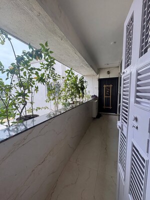 Balcony in 2 BHK Apartment at Juhu – for Rent