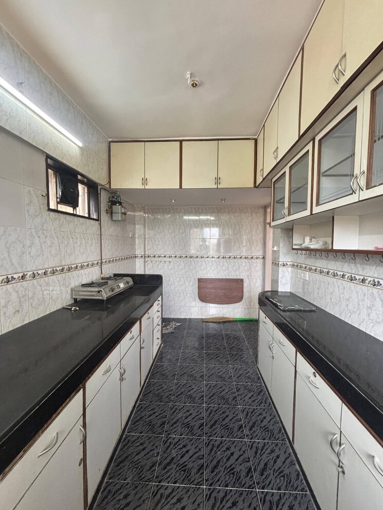 Kitchen, juhu 2 Bedroom 750 Sq.Ft. Apartment In Juhu Mumbai 9601833