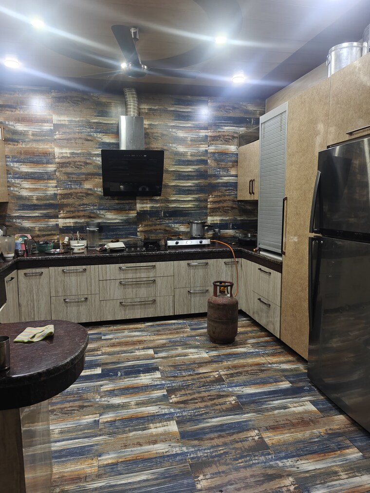 Kitchen, patiala road 5 Bedroom 500 Sq.Yd. Independent House In Patiala Road Zirakpur 9601898