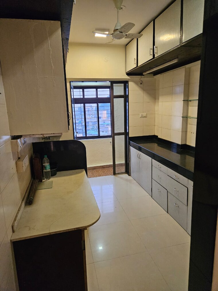Team Area, siroya-marina 3.5 Bedroom 1500 Sq.Ft. Apartment In Mazgaon Mumbai 9601965
