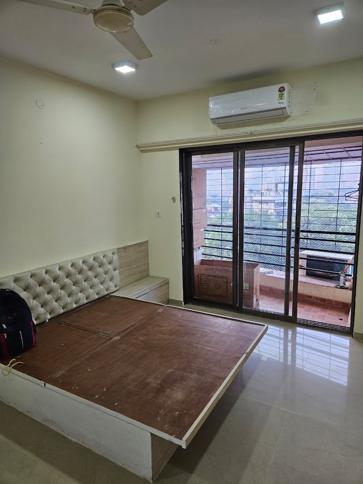 Room, siroya-marina 3.5 Bedroom 1500 Sq.Ft. Apartment In Mazgaon Mumbai 9601965
