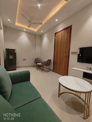 1 BHK Builder Floor For Rent in Saket