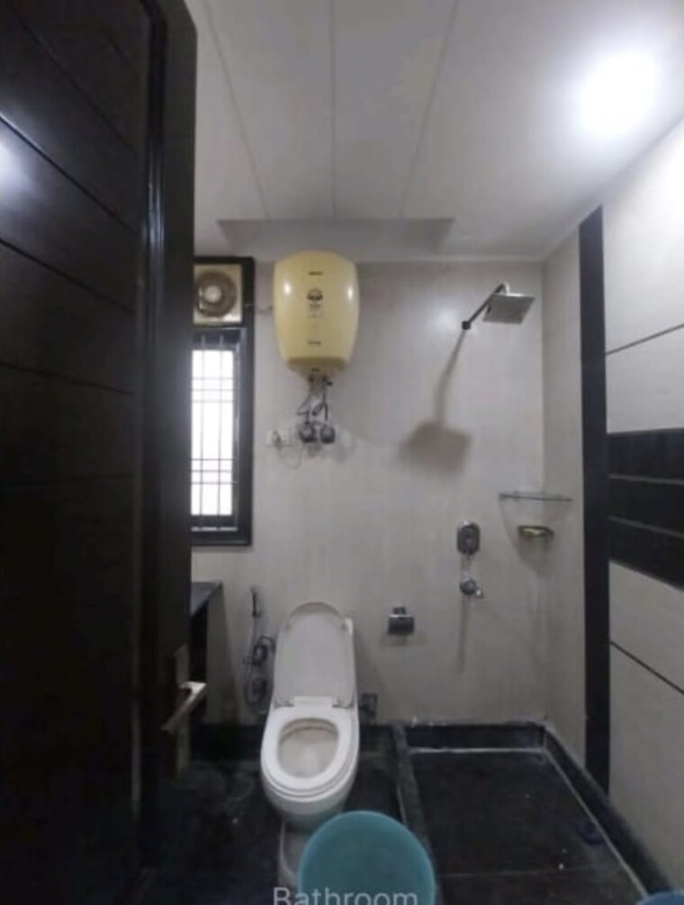 Bathroom, saket 2 Bedroom 1800 Sq.Ft. Builder Floor In Saket Delhi 9602002