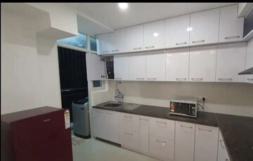 Kitchen in 3 BHK Apartment at Gomti Nagar – for Rent