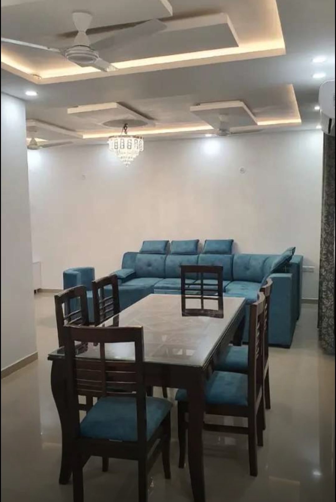 3 BHK + Pooja Room Apartment For Rent in Omaxe Heights Vibhuti Kha