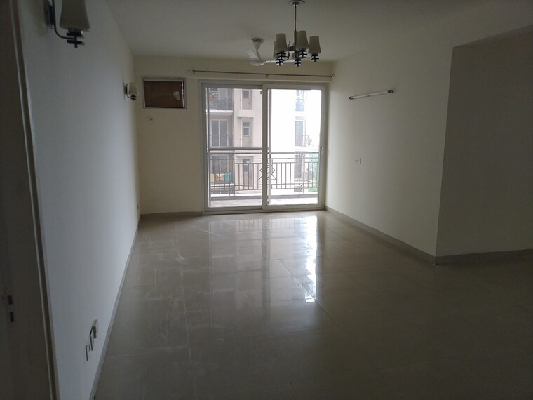 Room, tulip-purple 4 Bedroom 2400 Sq.Ft. Apartment In Sector 69 Gurgaon 9602031