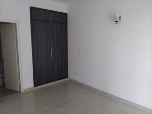Room in 4 BHK Apartment at Tulip Purple, Sector 69 – for Rent