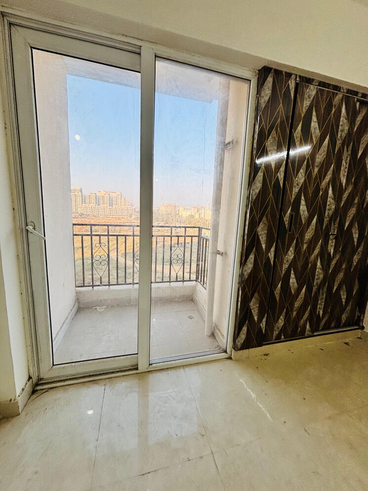 Room, signature-global-prime 3 Bedroom 716 Sq.Ft. Apartment In Sector 63a Gurgaon 9602073