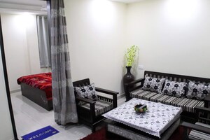 2 BHK Builder Floor For Rent in Saket