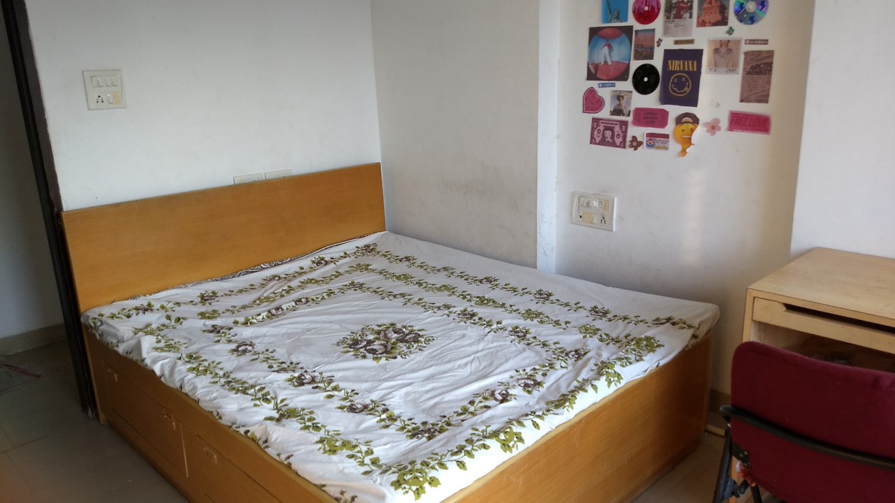 2 BHK + Extra Room Apartment For Rent in Neptune Living Point